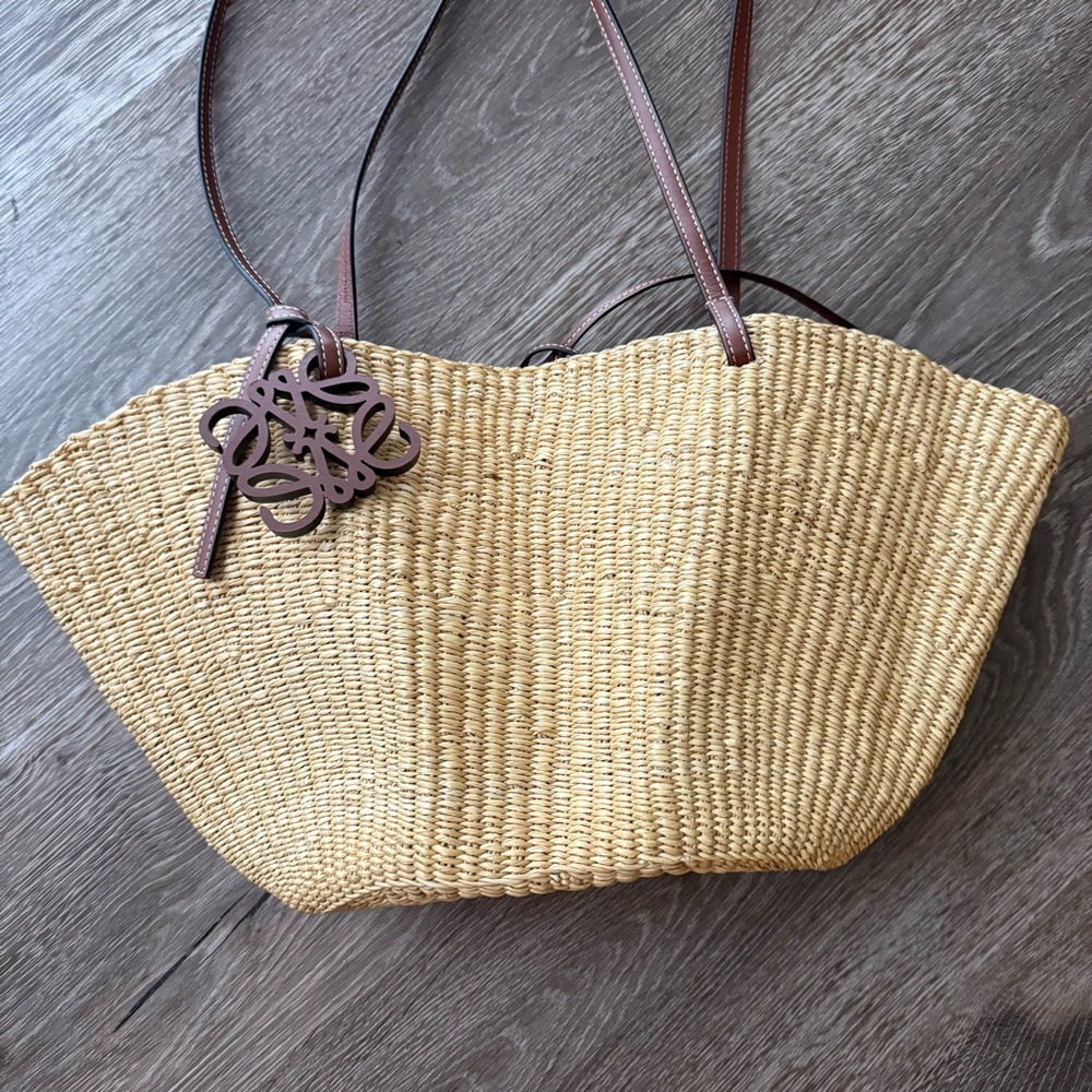 Loewe Shell Small Leather-Trimmed Elephant Straw Raffia Tote Bag - Picture 7 of 10